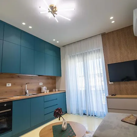 With Skanderbeg Square View Apartment *